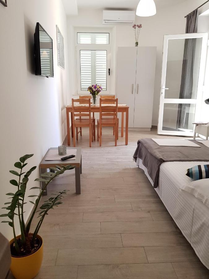 Apartments Ruzica Zaostrog Bagian luar foto