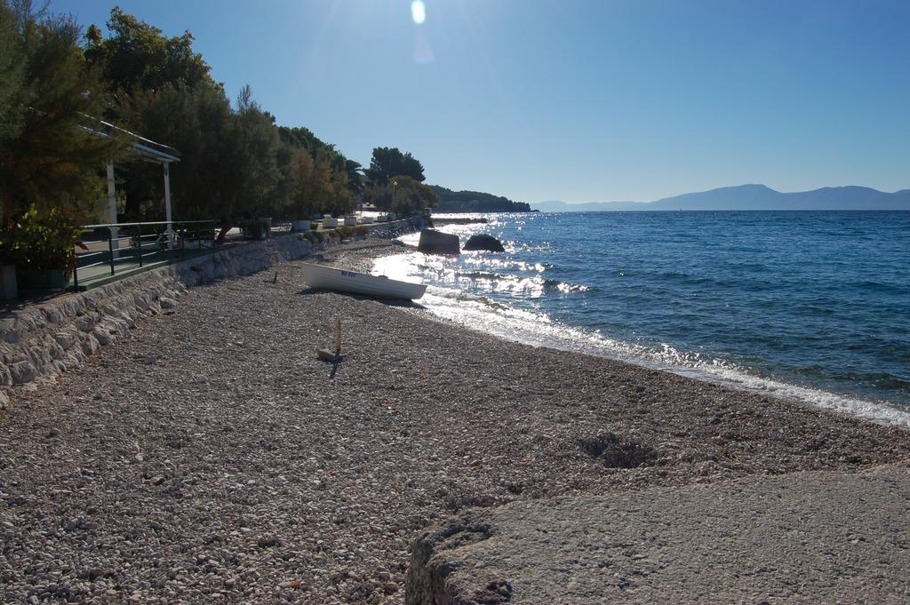Apartments Ruzica Zaostrog Bagian luar foto