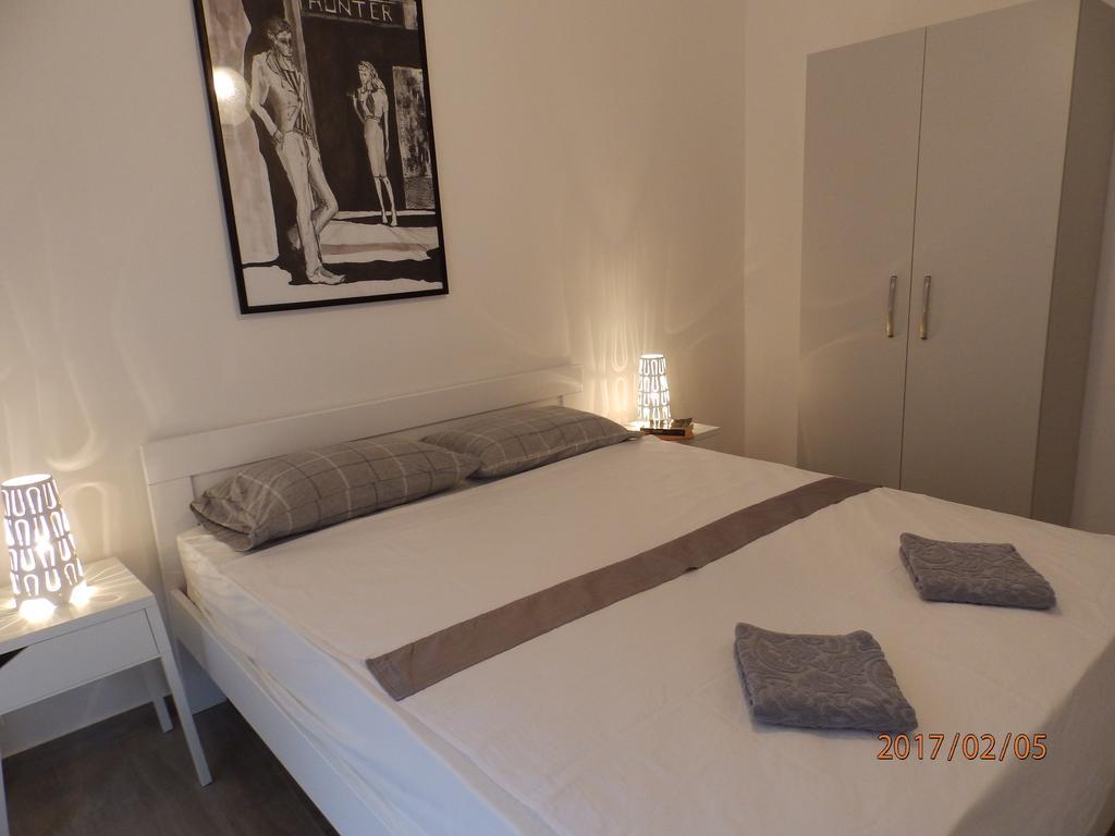 Apartments Ruzica Zaostrog Bagian luar foto
